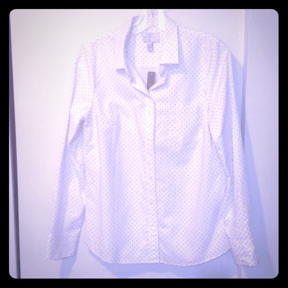J Crew button down white w tiny black dots - Picture 2 of 8